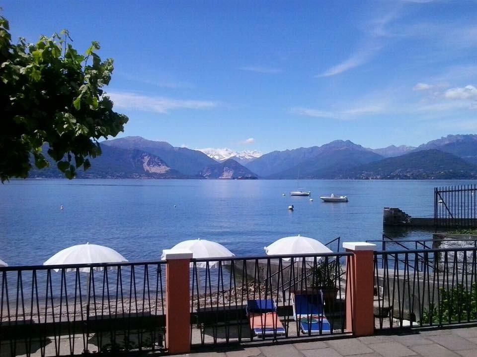 Albergo Riva Reno Di Leggiuno エクステリア 写真