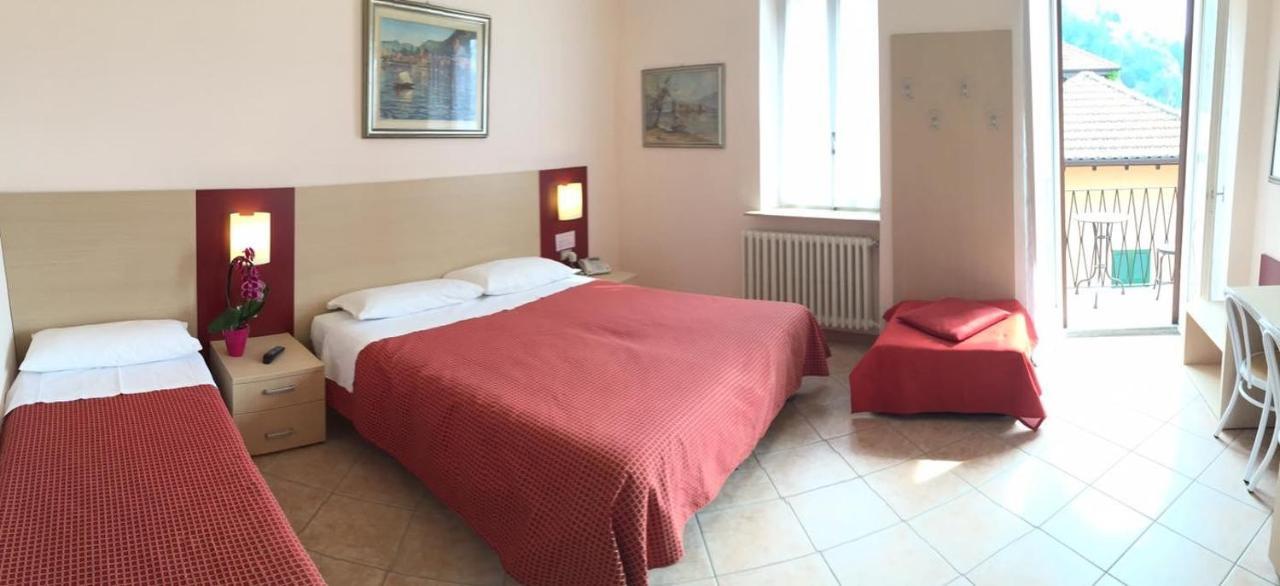 Albergo Riva Reno Di Leggiuno エクステリア 写真